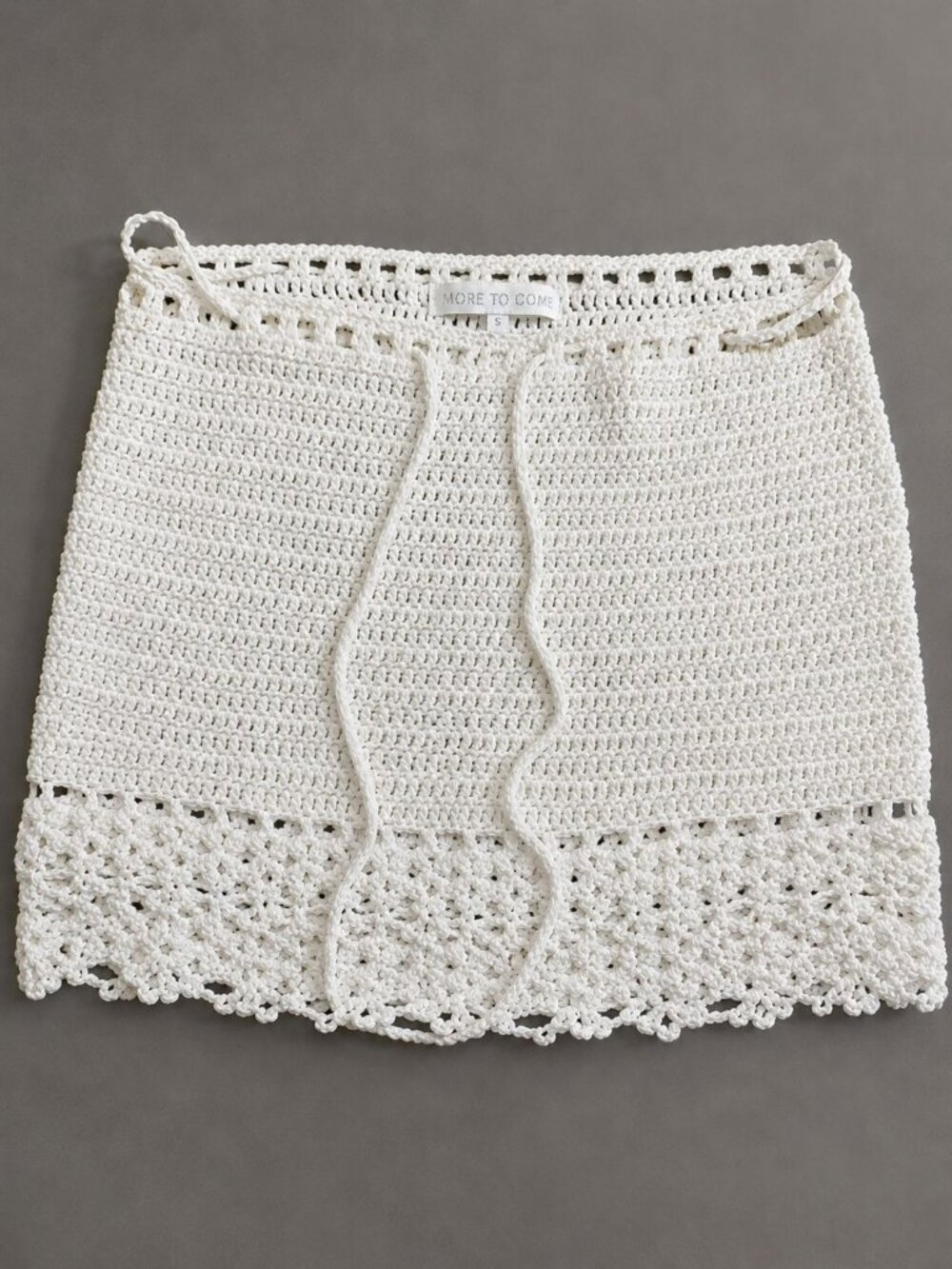 More To Come White Crochet Drawstring Waist Lace Hem Mini Skirt Size S